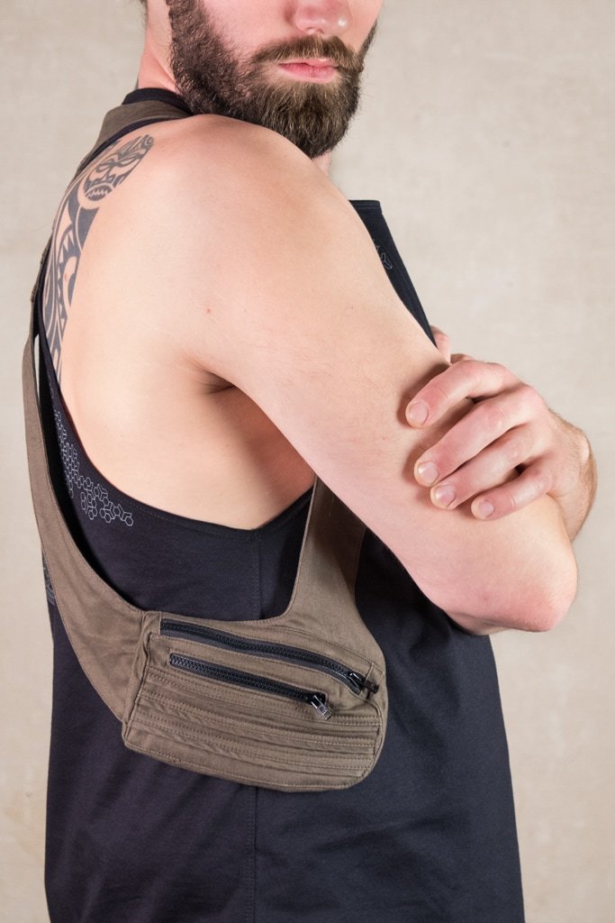 Shoulder Holster | post apocalyptic bag for your cyberpunk clothing | Festival Holster | Nomad Bag Army