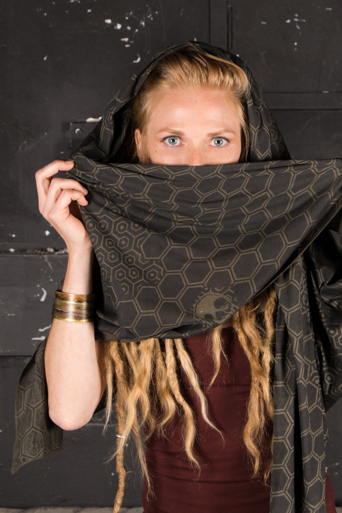 Hex Safi Scarf