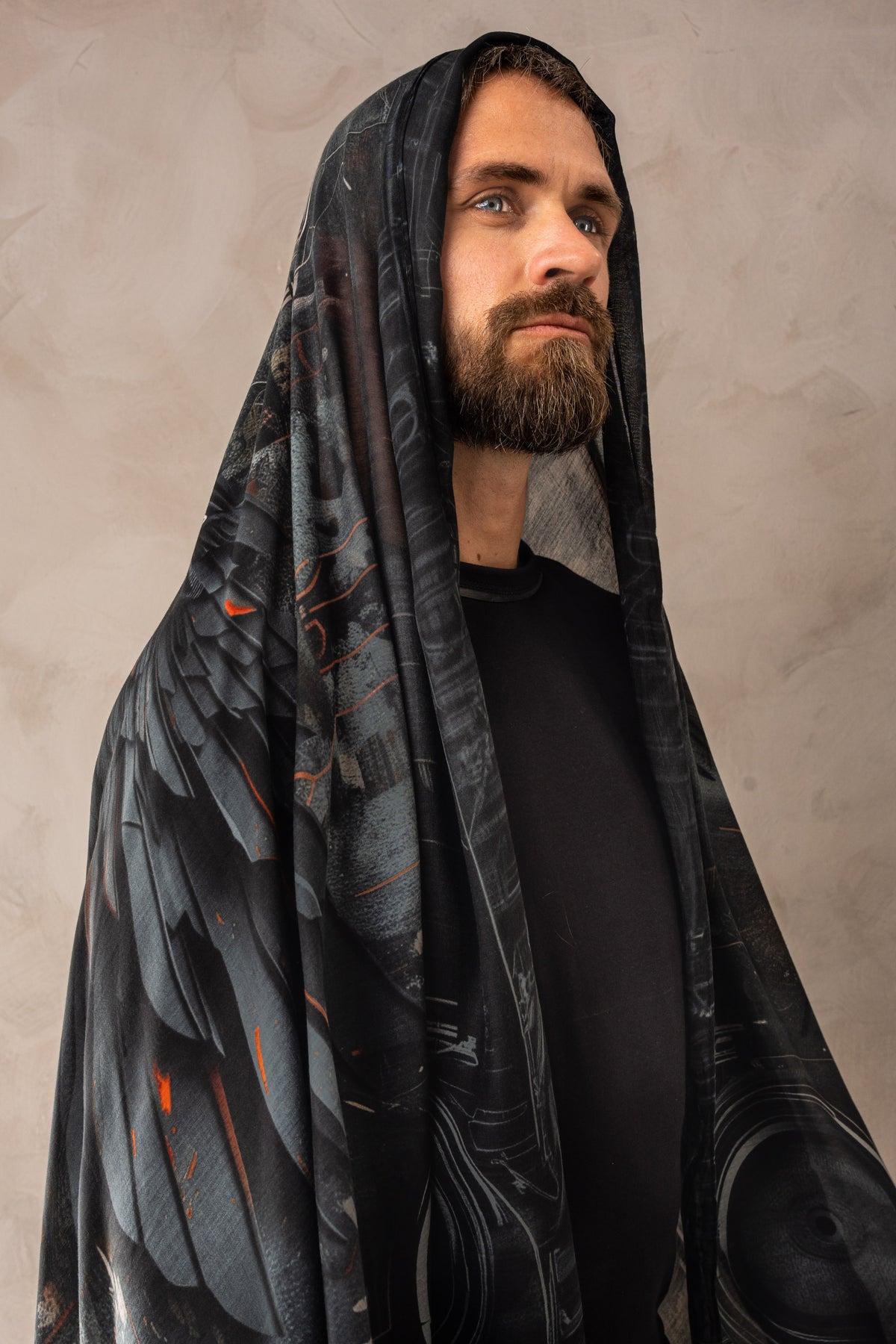 Modal Scarf Dark Crow