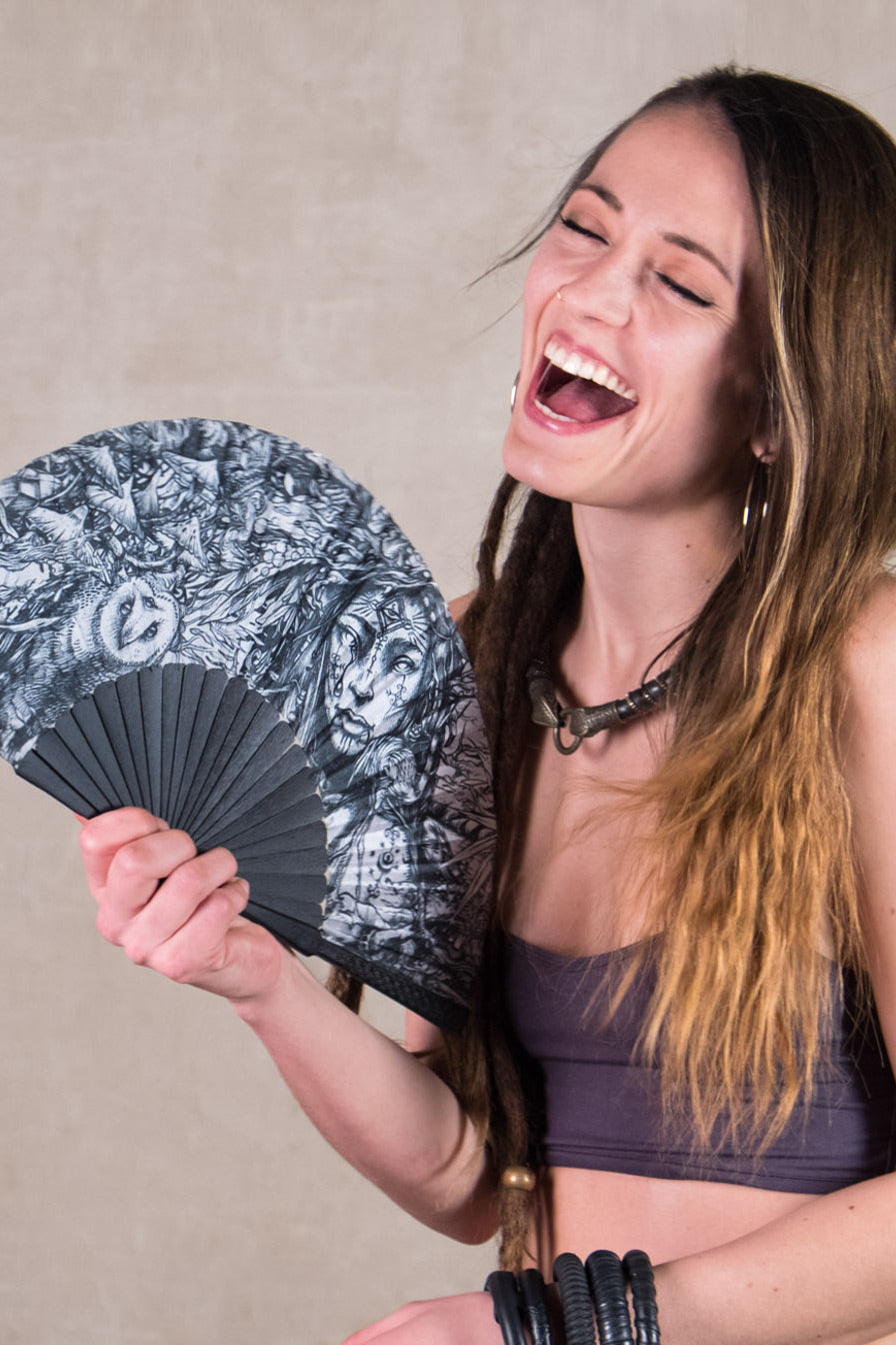 Hand Fan Alice