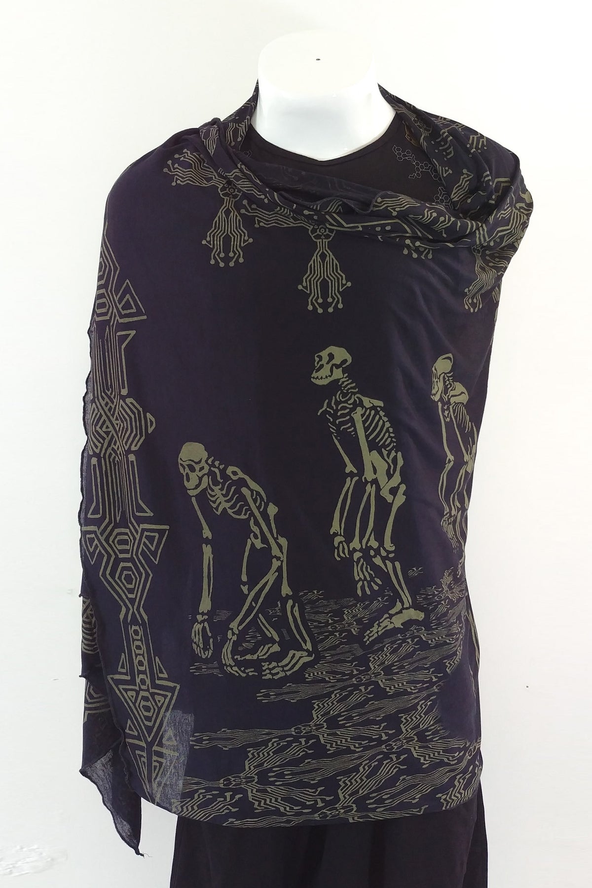 Skeletor Safi Shawl